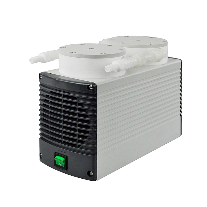 �����g��Ĥ��ձ�C600